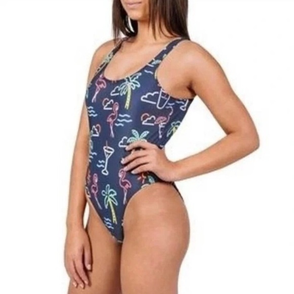 Chubbies Women’s Swim in The Electric Neon - Picture 8 of 11
